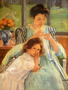 若い母親が縫製する母親の子供たち メアリー・カサット Oil Paintings